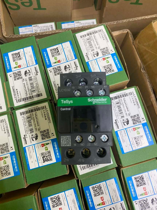 Schneider Electric LC1D32M7C Contactor, 3NO, 25 A, 11 kW, 230 V ac Coi