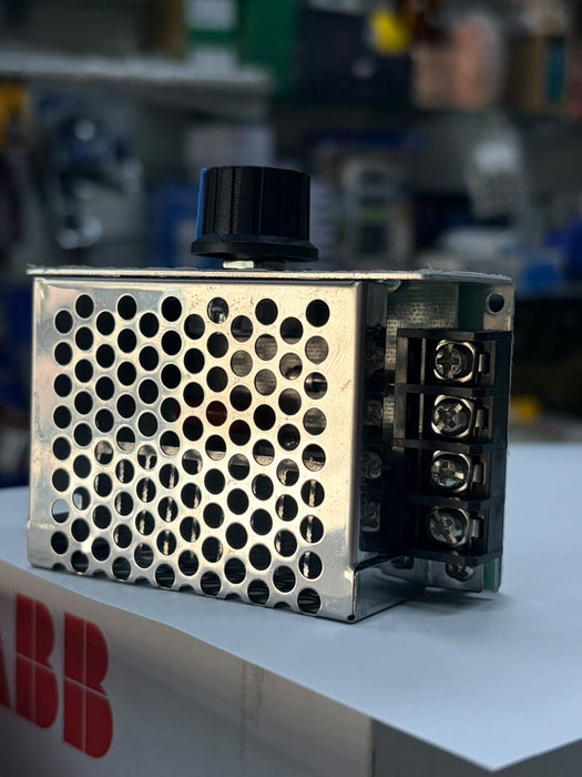 4000W 220V AC SCR ELECTRONIC VOLTAGE REGULATOR , DIMMER,AND MOTOR SPEED CONTROLLER