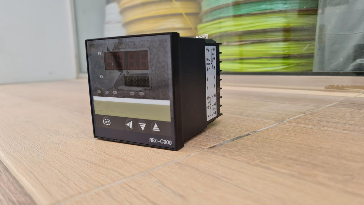 Digital Temperature Controller | REX-C900 | Available in Muscat