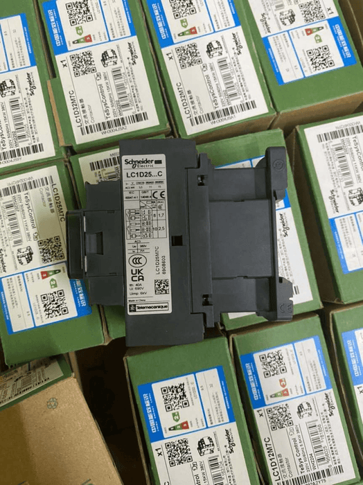 Schneider Electric LC1D32M7C Contactor, 3NO, 25 A, 11 kW, 230 V ac Coi